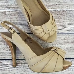 Apt. 9 Tan Slingback Heels - Sz. 7.5